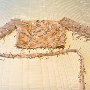 Beautiful crop top in beige